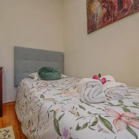 Semesterbostad Casa Das Rosas *